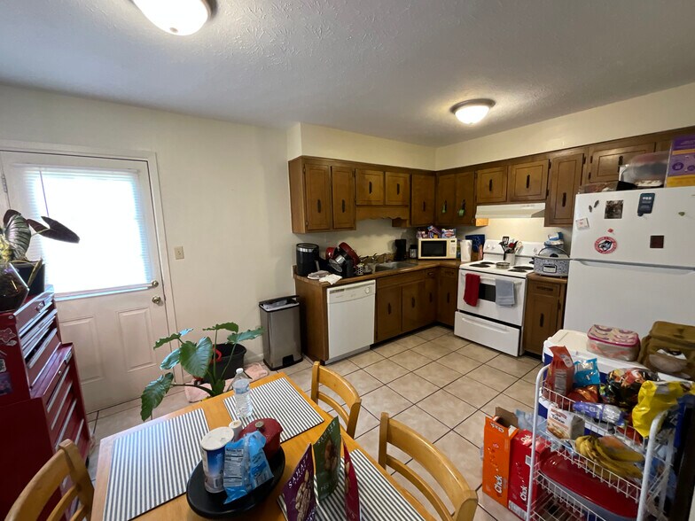 More Photos Of 114 S Sr-22a, Panama City Apartments For Sale