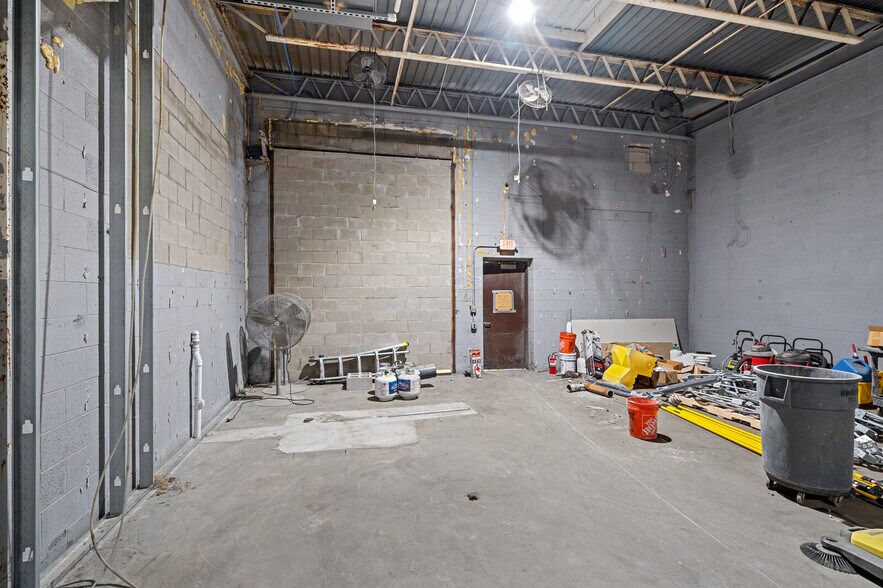 More Photos Of 12843-12851 Artesian St, Detroit Warehouse For Sale