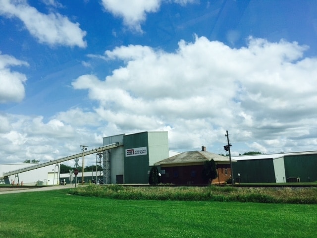 Primary Photo Of 801 E Rock St, Springfield Manufacturing For Sale