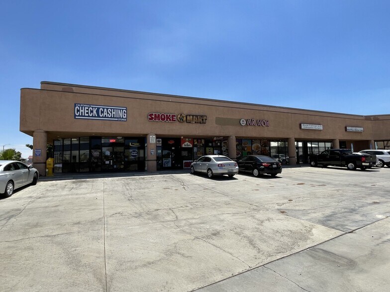 More Photos Of 408-418 W Avenue J, Lancaster General Retail For Lease