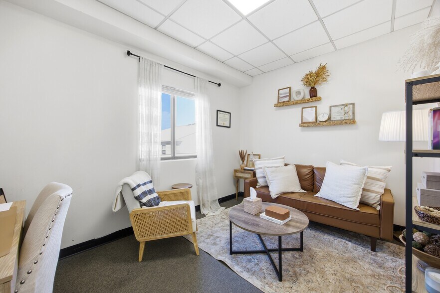 More Photos Of , Staten Island Office For Sale