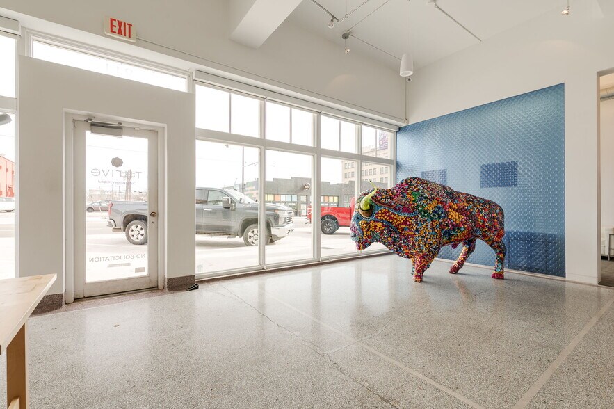 More Photos Of 811 N Broadway Ave, Oklahoma City Office For Lease