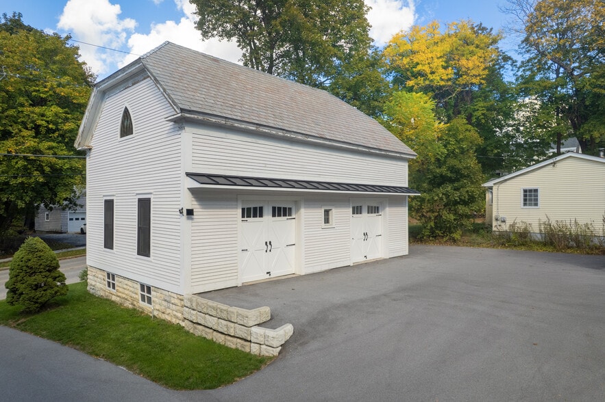 More Photos Of 70 N Main St, Rutland Hospitality For Sale