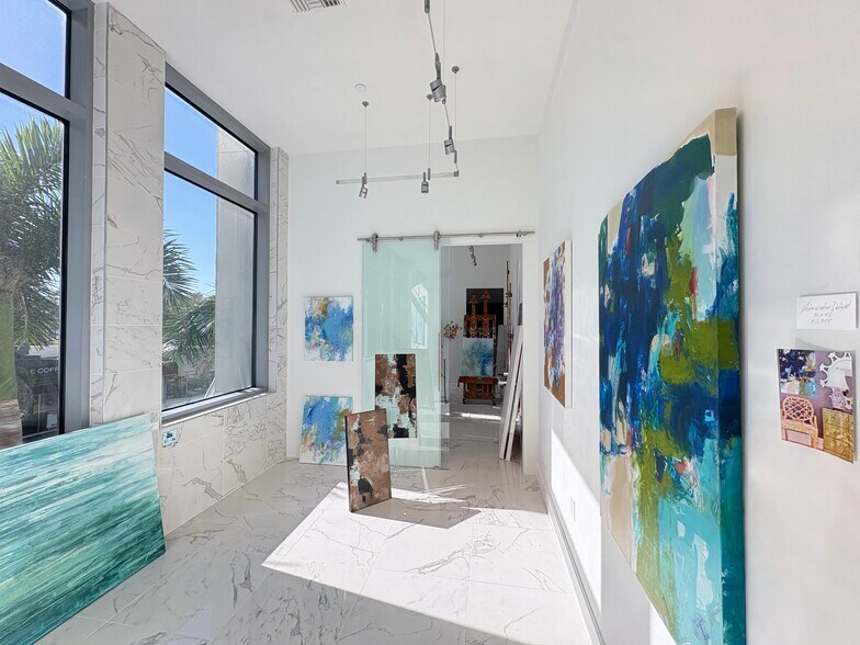 More Photos Of 1301 Main St, Sarasota Apartments For Sale