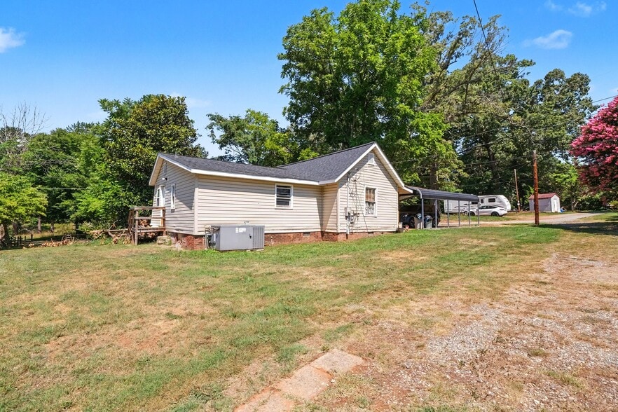 More Photos Of 1678 Stone Street Ext, Mebane Manufactured Housing Mobile Home Park For Sale