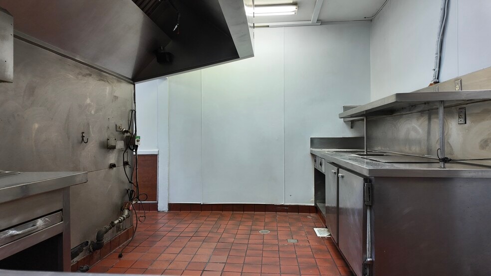 More Photos Of 2001 S Las Vegas Blvd, Las Vegas Fast Food For Lease