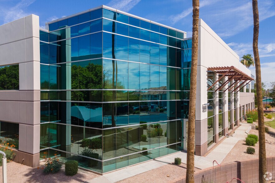 More Photos Of 4940 S Wendler Dr, Tempe Office For Lease