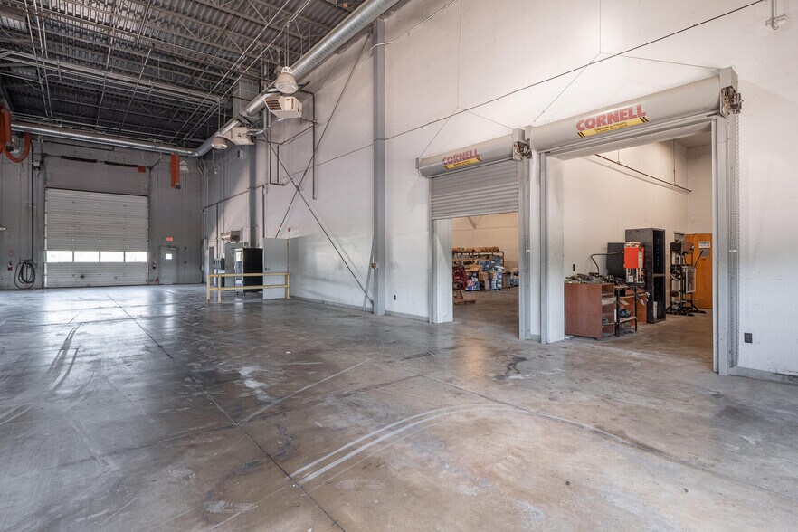 More Photos Of 1116 W County Road 450 N, Brazil Truck Terminal For Lease