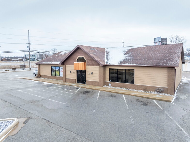 Primary Photo Of , Warsaw Office For Sale