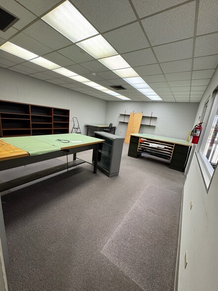 More Photos Of 506 E Main St, Santa Paula Loft Creative Space For Lease