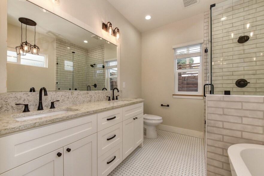 More Photos Of 908 Bidwell St, Folsom Multifamily For Sale