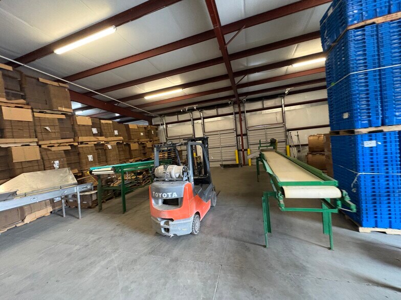 More Photos Of 11375 US-701 Hwy, Elizabethtown Refrigeration Cold Storage For Sale