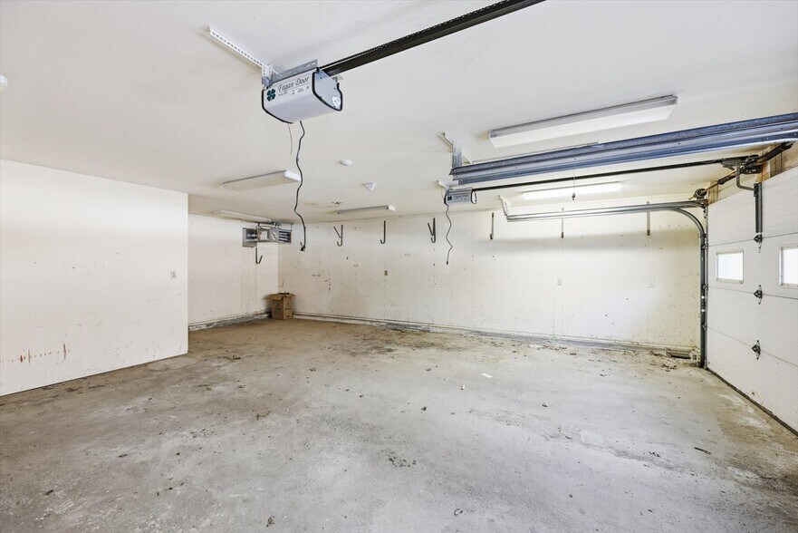 More Photos Of 58 Main st, Charlestown Office For Sale