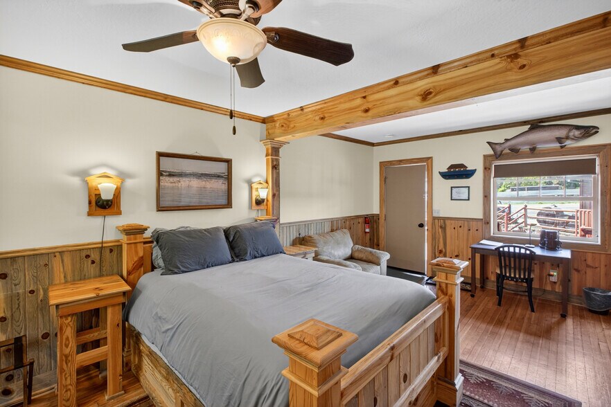 More Photos Of 1258 Highway 141, White Salmon Hospitality For Sale