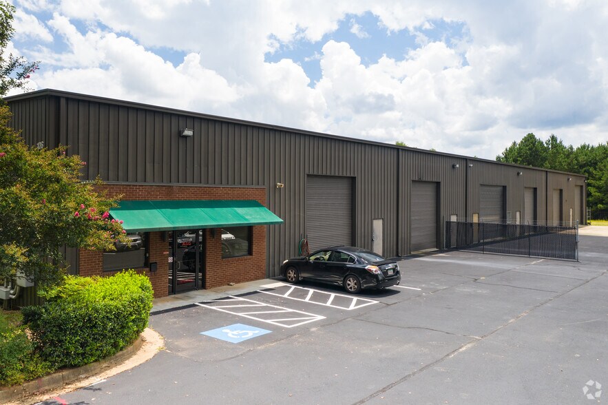 Primary Photo Of 126 Peach State Ct, Tyrone Warehouse For Sale