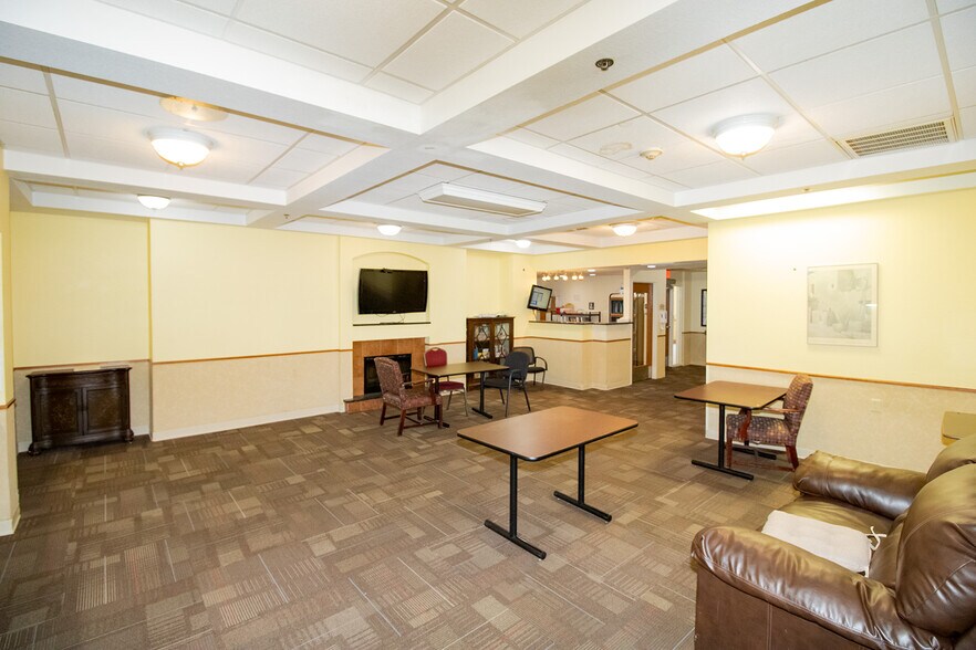More Photos Of 224 E Central Ave, Andover Rehabilitation Center For Sale