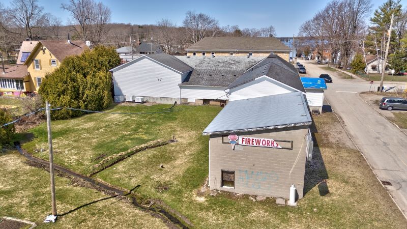 More Photos Of 28 Colborne St, Portland Supermarket For Sale