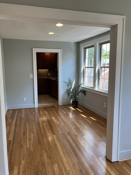 More Photos Of 2830 W Liberty Ave, Pittsburgh Storefront Retail Residential For Sale