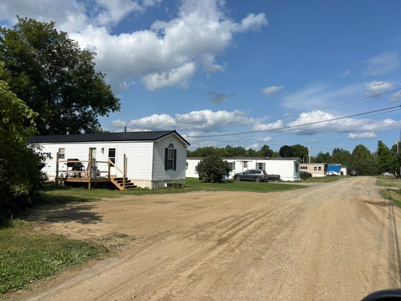 More Photos Of 344 Main St, Corinth Manufactured Housing Mobile Home Park For Sale