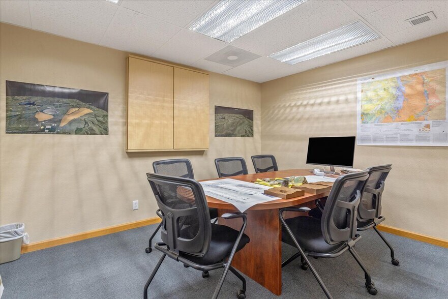 More Photos Of 1803-1807 Capitol Ave, Cheyenne Office For Sale