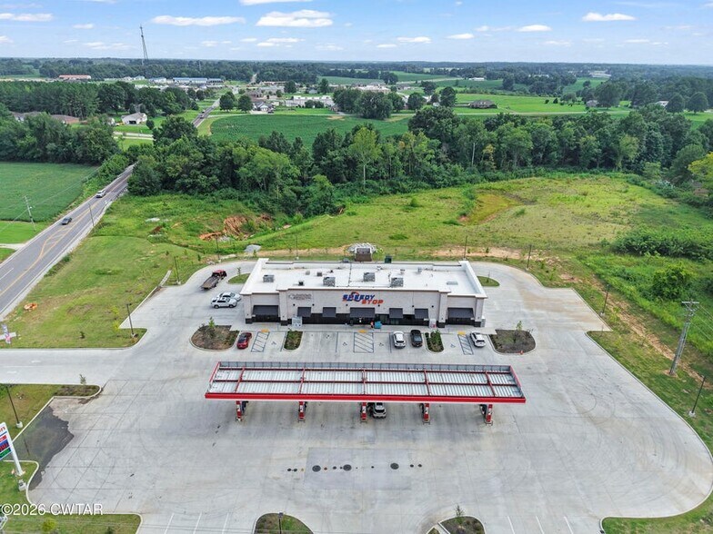More Photos Of 620 W Church Ave, Medina Convenience Store For Lease