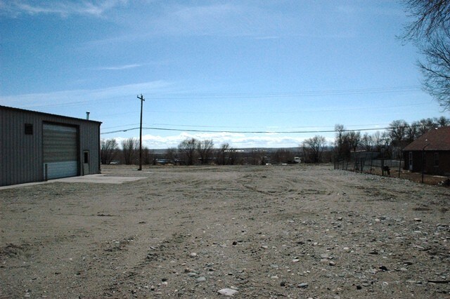 More Photos Of 801 W Main St, Riverton Warehouse For Sale