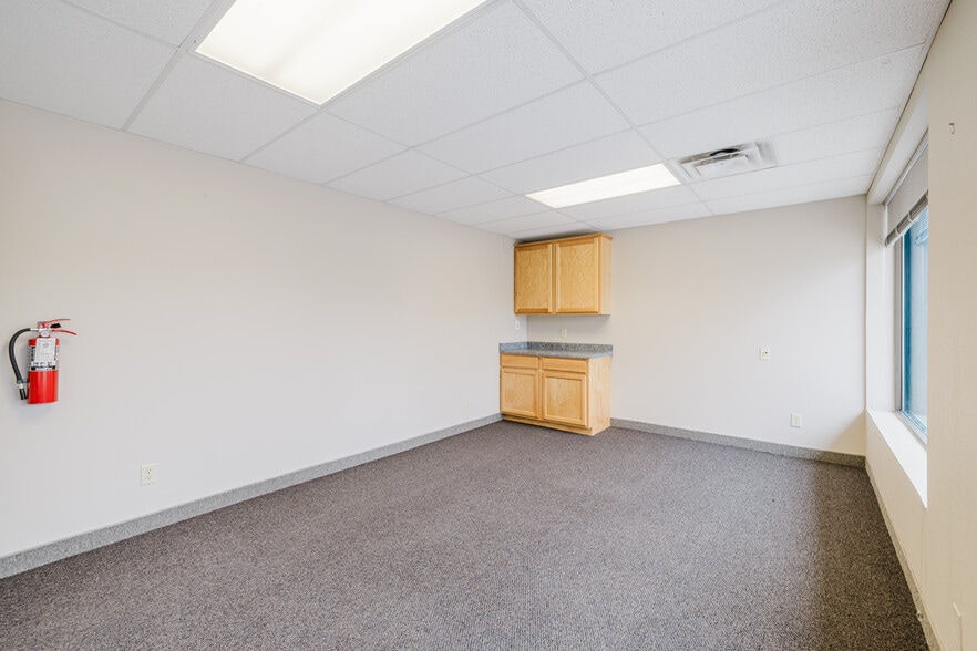 More Photos Of 1750 Manzanita Dr, Elko Office Residential For Sale