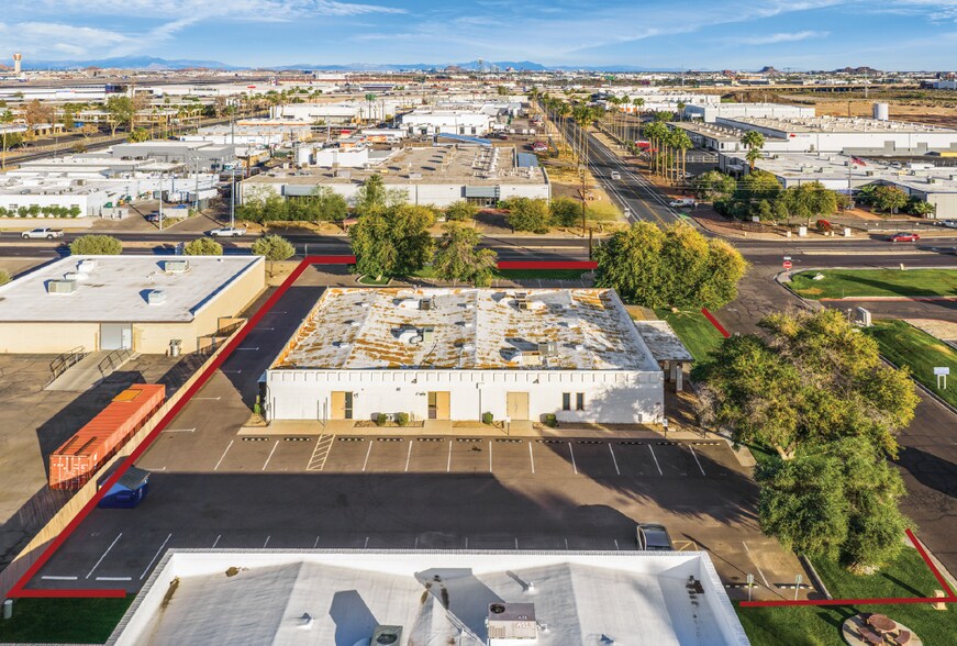 More Photos Of 2632 S 24th St, Phoenix Flex For Sale