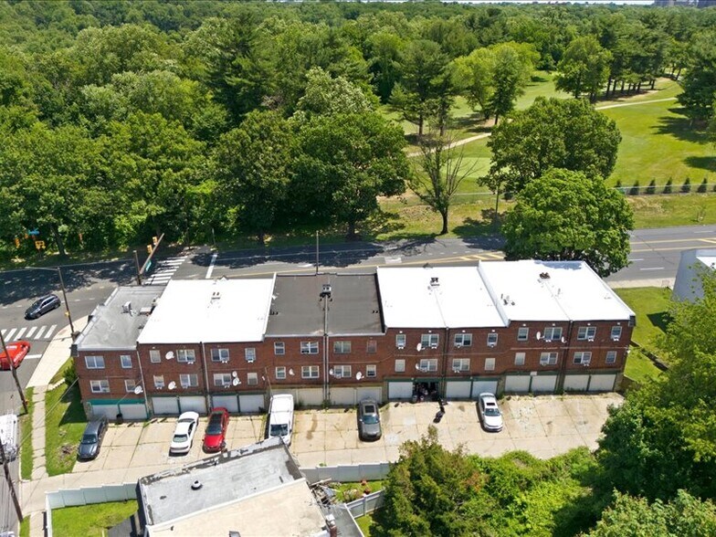 More Photos Of , Philadelphia Multifamily For Sale