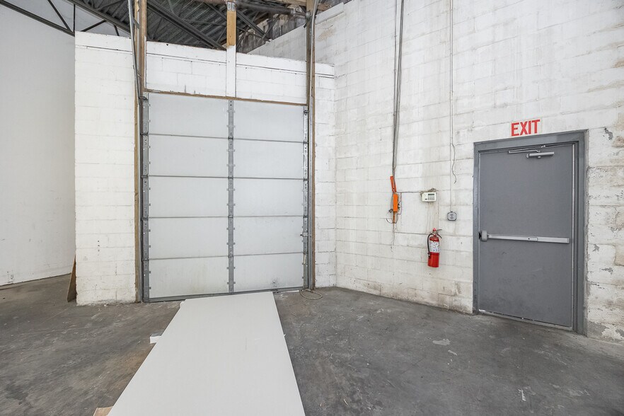 More Photos Of 640 Snyder Ave, West Chester Warehouse For Sale