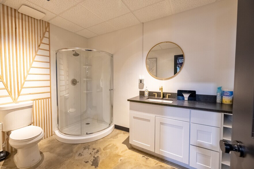 More Photos Of 15586 E 17th Ave, Aurora Industrial For Sale