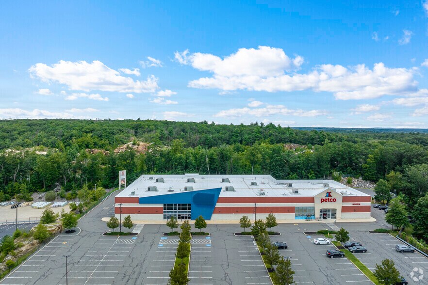 More Photos Of 208-240 Fortune Blvd, Milford Unknown For Lease