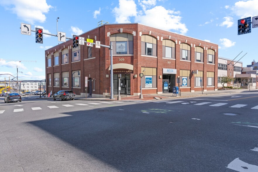 Primary Photo Of 307 Cumberland Ave, Portland Office For Sale