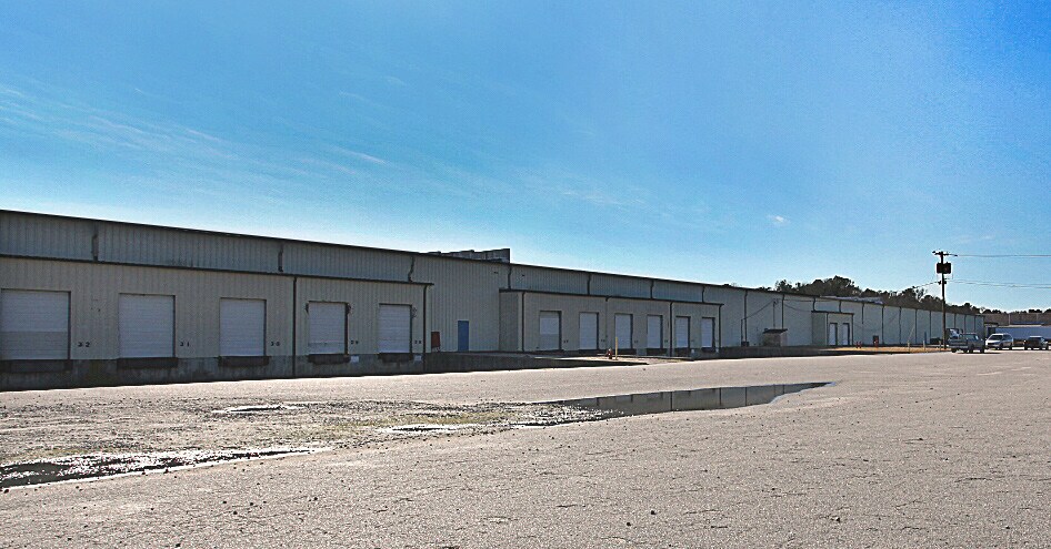 Primary Photo Of 501 Daniel St, Tarboro Manufacturing For Sale