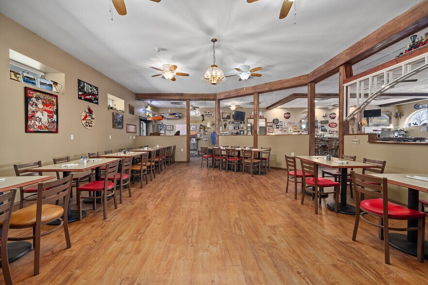 More Photos Of 247 Highway H, Leasburg Restaurant For Sale