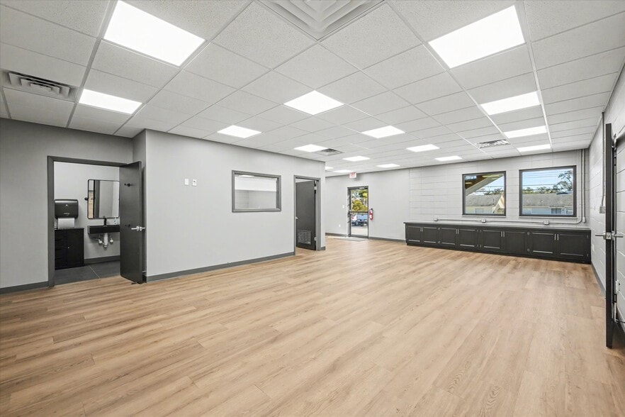 More Photos Of 369 Office Plaza Dr, Tallahassee Office For Lease