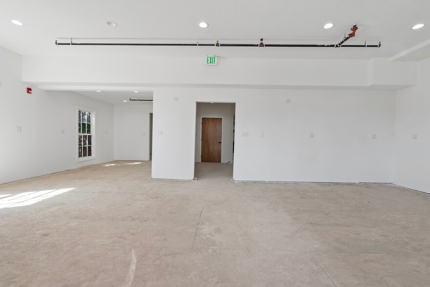 More Photos Of 107 3rd St, San Juan Bautista Storefront Retail Residential For Lease