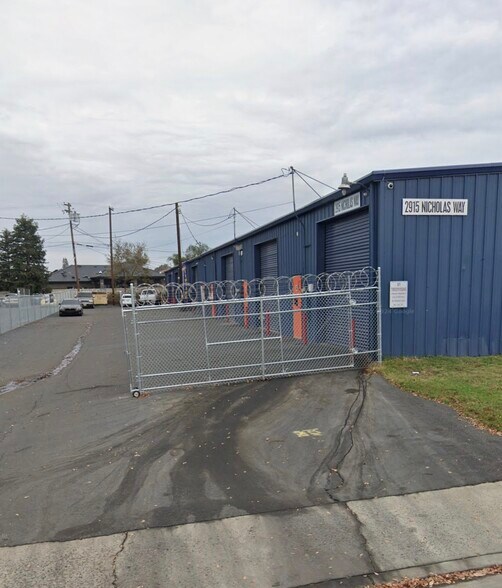 Primary Photo Of 2915 Nicholas Way, Modesto Warehouse For Lease