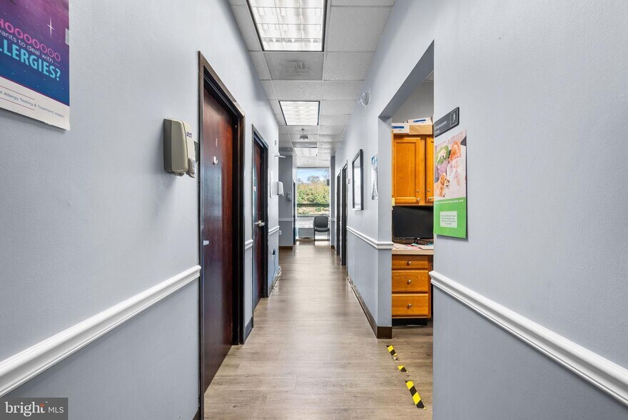 More Photos Of 8860 Columbia 100 Pkwy, Columbia Medical For Sale