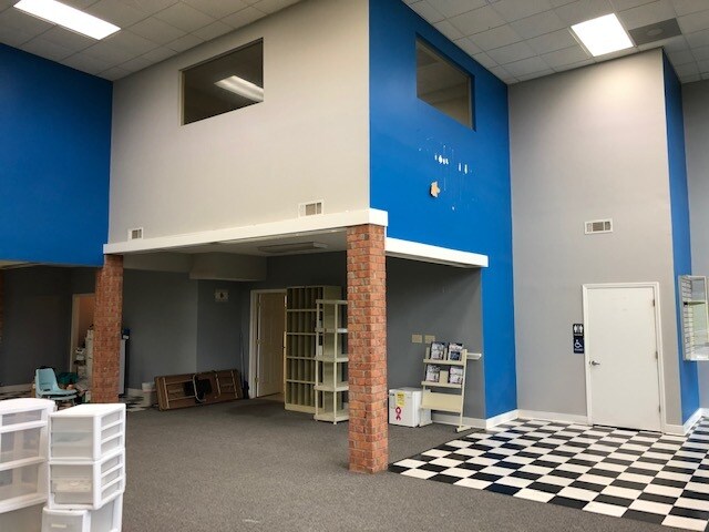 More Photos Of 25 Goss Dr, Hampton Medical For Sale