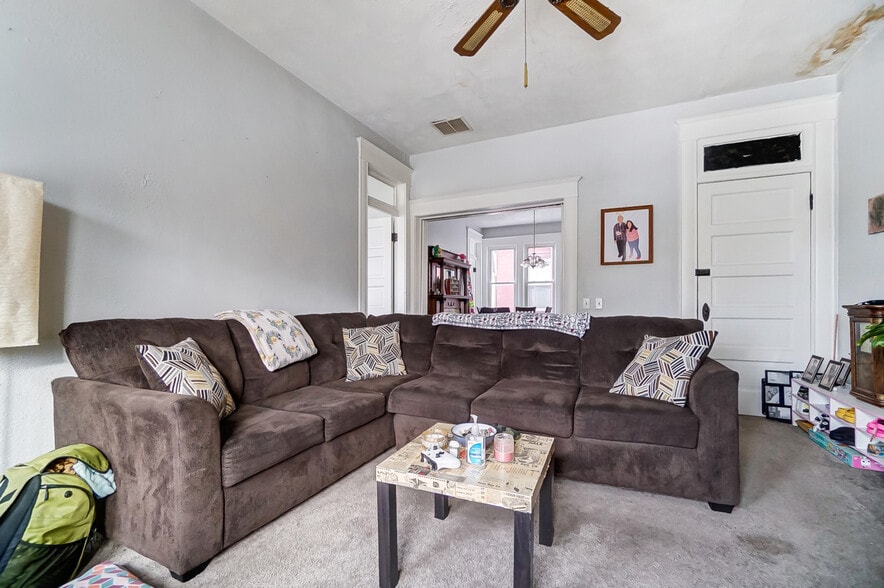 More Photos Of 42-44 W High St, Springfield Apartments For Sale