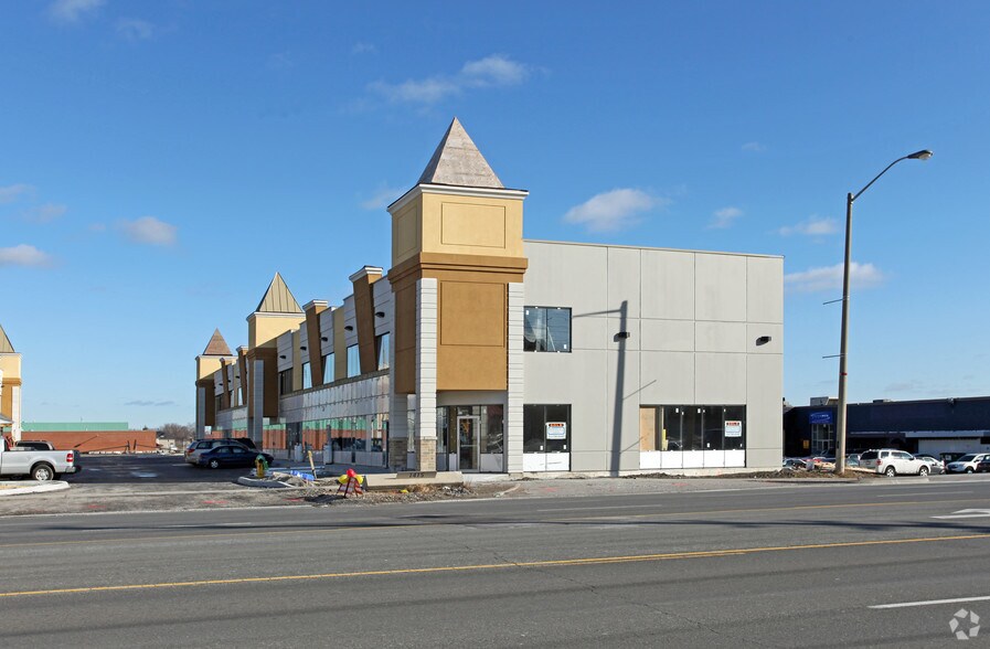 More Photos Of 1415 Kennedy Rd, Toronto Freestanding For Sale