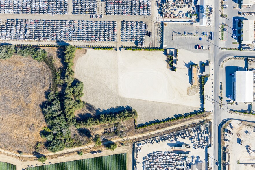 More Photos Of 910 Mission Rock Rd, Santa Paula Land For Lease