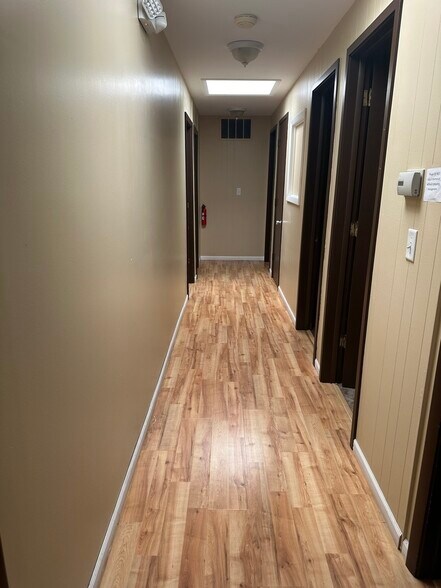 More Photos Of 1400 Sunset Ave, Waukegan Office For Sale