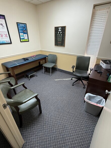 More Photos Of 609 Brunson Dr, Tupelo Medical For Lease