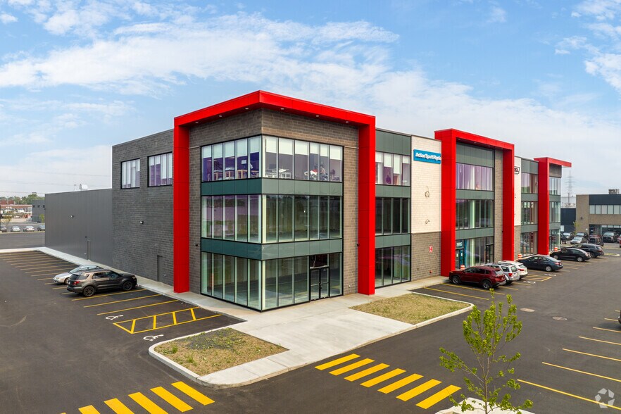 More Photos Of 5965-5995 Boul Des Grandes-Prairies, Saint-leonard Industrial For Lease
