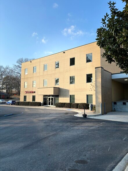 More Photos Of 1900-1950 Crestwood Blvd, Birmingham Office For Lease