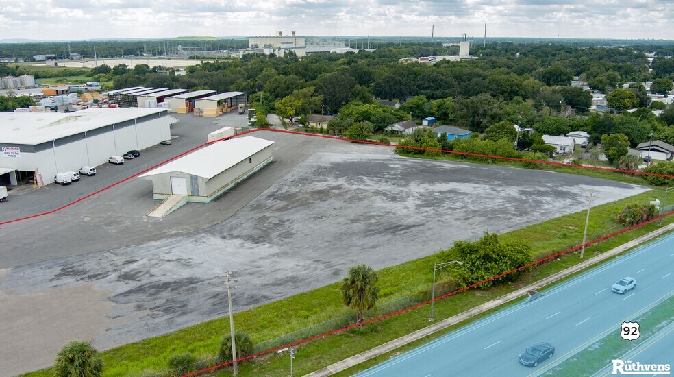 More Photos Of 500 McKean St, Auburndale Warehouse For Lease