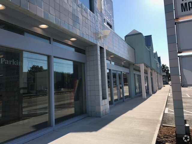 More Photos Of 303 Worcester Rd, Framingham Unknown For Lease