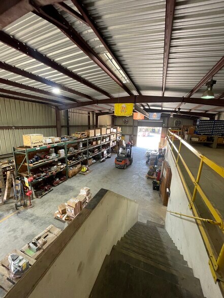 More Photos Of 1013 Bert St, La Place Warehouse For Sale